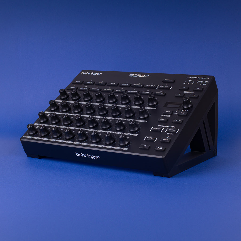 Behringer BCR32 Stand – 30° – Black