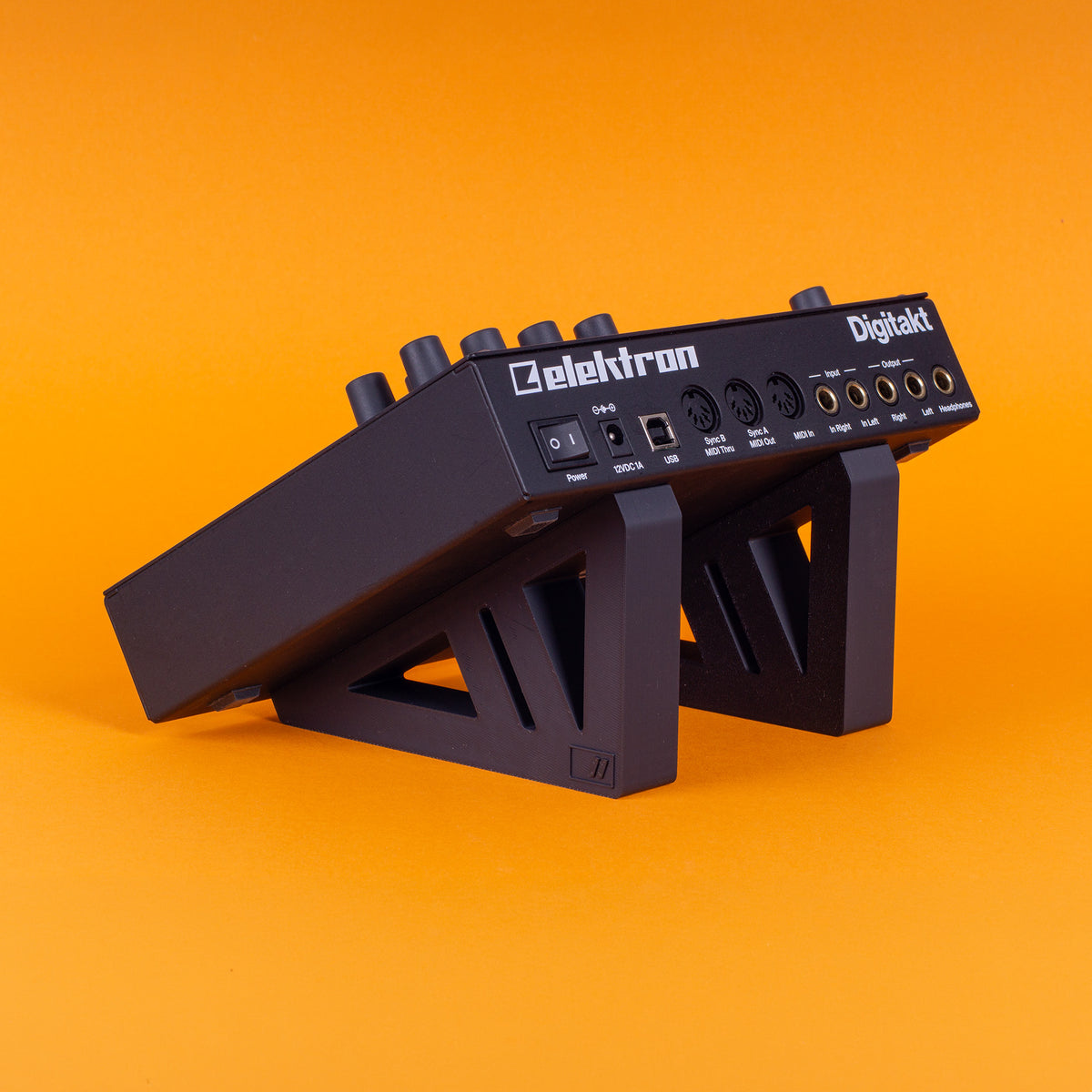 Elektron Digitakt Stand – 30° – Black