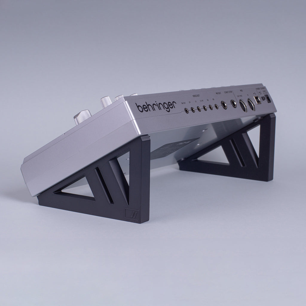 Behringer RD-6 Stand – 30° – Black